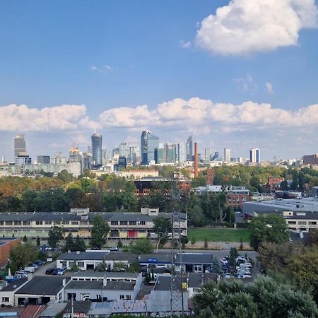 Apartamenty Wola Tower Na Prymasa - Z Widokiem Na City Warsaw Exterior photo